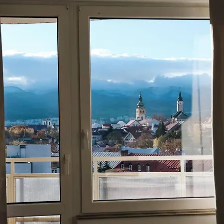Apartamento Centralne Orientovany Byt Banská Bystrica